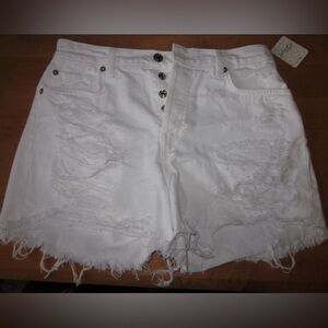 White free people shorts! Size: 25